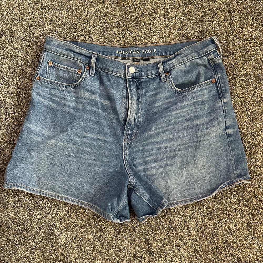 American Eagle Outfitters Blue Jean Shorts Distressed Casual